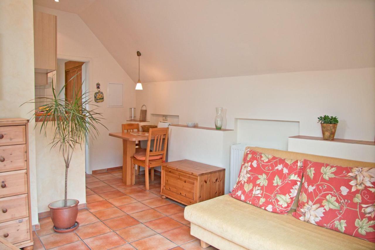 Weingut Endesfelder Apartment แมร์ริง ภายนอก รูปภาพ